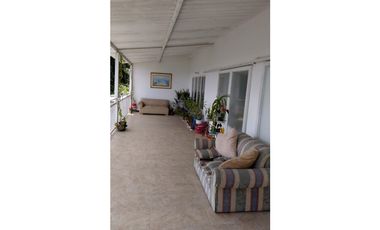 VENDO FINCA CON CASA LA MESA RENTABLE (R)