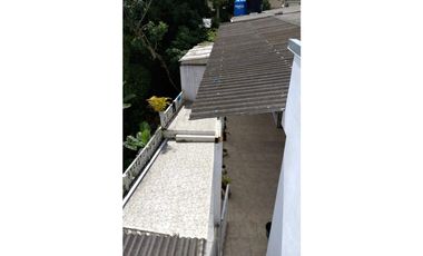 VENDO FINCA CON CASA LA MESA RENTABLE (R)