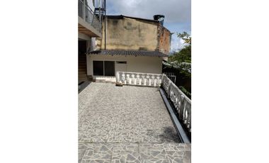 VENDO FINCA CON CASA LA MESA RENTABLE (R)