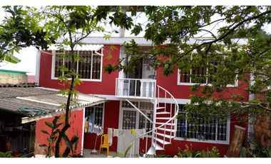 HERMOSA CASA LA MESA C.MARCA