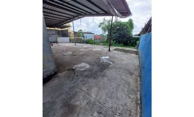 ALQUILER CASA COMERCIAL