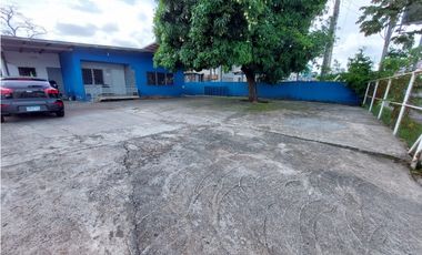 ALQUILER CASA COMERCIAL