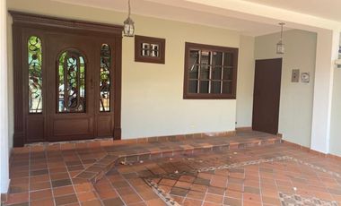 ALQUILER CASA CONDADO DEL REY