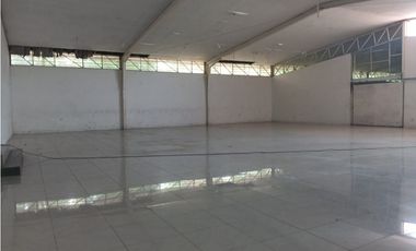 Se Alquila Galera en Pedregal