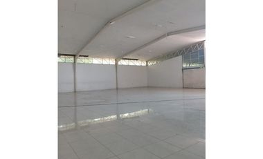 Se Alquila Galera en Pedregal