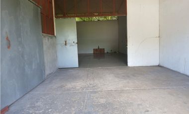 Se Alquila Galera en Pedregal