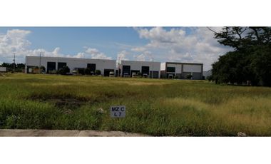 SE VENDE LOTE EN EL CENTRO LOGISTICO SAN JERONIMO