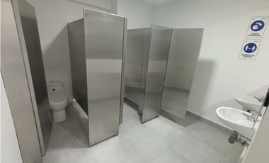 LOCAL COMERCIAL ESTADIO CERCA DOLLARCITY