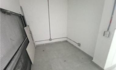 LOCAL COMERCIAL ESTADIO CERCA DOLLARCITY