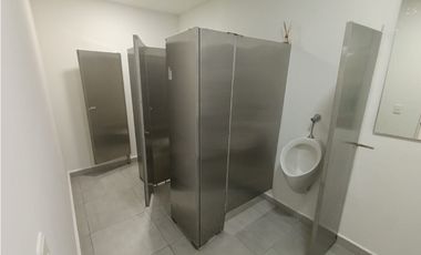 LOCAL COMERCIAL ESTADIO CERCA DOLLARCITY