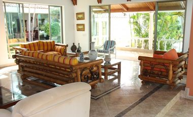 Se Vende Casa Campestre + Lote en Ricaurte