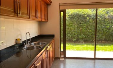 VENDO CASA EN CONJUNTO CAJICA CANELON