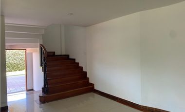 VENDO CASA EN CONJUNTO CAJICA CANELON
