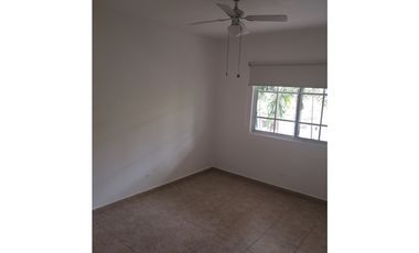 VENTA CASA COSTA DEL ESTE