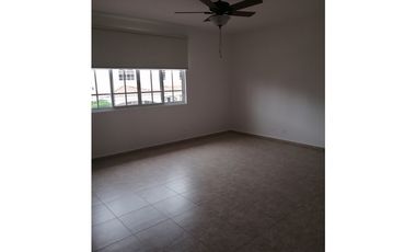 VENTA CASA COSTA DEL ESTE