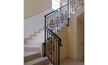 ALQUILER CASA COSTA DEL ESTE