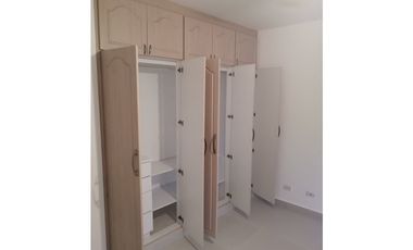 ALQUILER CASA COSTA DEL ESTE