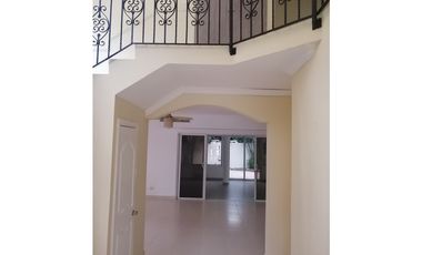 ALQUILER CASA COSTA DEL ESTE