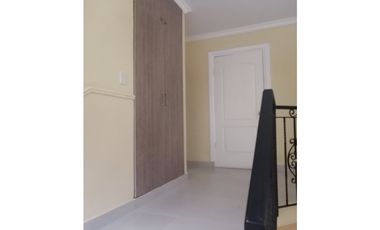 ALQUILER CASA COSTA DEL ESTE