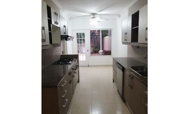 ALQUILER CASA COSTA DEL ESTE