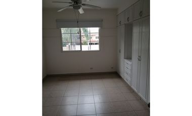 ALQUILER CASA COSTA DEL ESTE