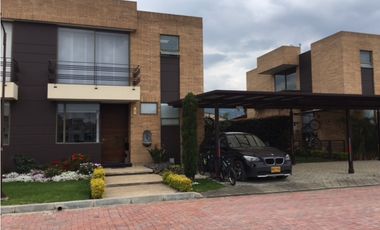 ARRIENDO casa en Cajica PIEDRA LUNA