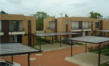 ARRIENDO casa en Cajica PIEDRA LUNA