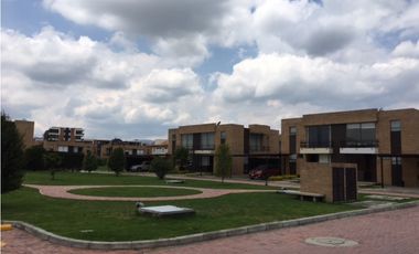 ARRIENDO casa en Cajica PIEDRA LUNA