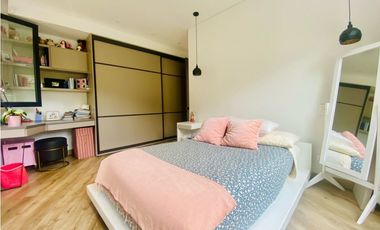 VENDO CASA DE 389M2 Y LOTE INDEPENDIETE EN CONJUNTO CERRADO - CAJICA