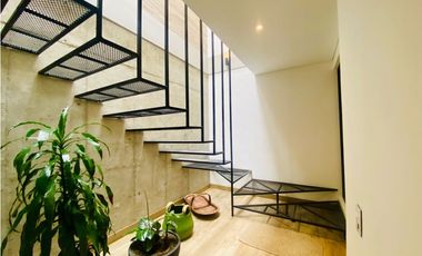 VENDO CASA DE 389M2 Y LOTE INDEPENDIETE EN CONJUNTO CERRADO - CAJICA