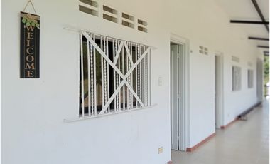 FINCA EN SANTAGUEDA  18 y 29 PAX