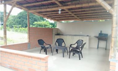 FINCA EN SANTAGUEDA  18 y 29 PAX