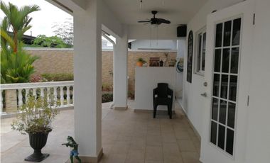 VENTA CASA COSTA SUR QUINTAS DE VERSALLES MODELO TOLEDO PLUS (JM)