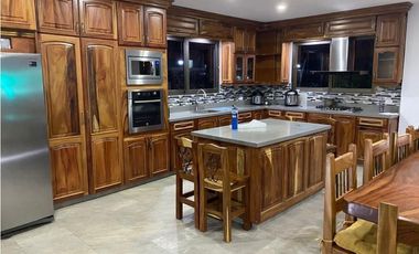 VENTA DE CABAÑA, SAN JERÓNIMO, ANTIOQUIA