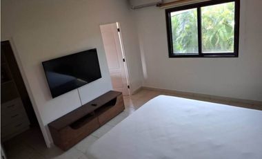 ALQUILER DE HERMOSA CASA EN VERSALLES, CASA RADICAL