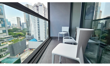 ALQUILER DE APARTAMENTO AMOBLADO EN NUOVO BY ARMANI(JL)