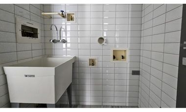 ALQUILER DE APARTAMENTO CON LNEA BLANCA Y A/C EN NUOVO BY ARMANI(JL)