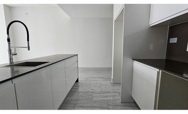 ALQUILER DE APARTAMENTO CON LNEA BLANCA Y A/C EN NUOVO BY ARMANI(JL)