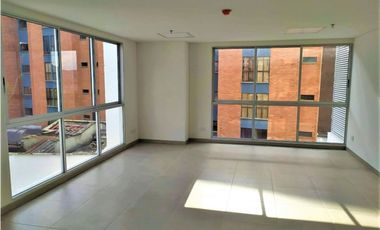 SE VENDE OFICINA EN CENTRO EMPRESARIAL. PEREIRA