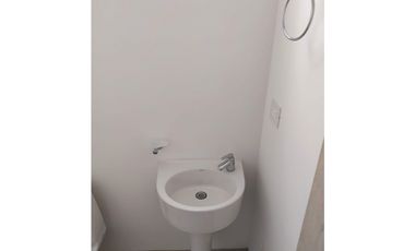 SE VENDE OFICINA EN CENTRO EMPRESARIAL. PEREIRA