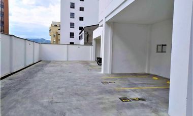 SE VENDE OFICINA EN CENTRO EMPRESARIAL. PEREIRA