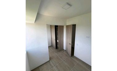 SE VENDE MUY BUEN APTO EN MARINILLA SECTOR CAMPESTRE
