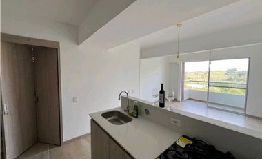 SE VENDE MUY BUEN APTO EN MARINILLA SECTOR CAMPESTRE