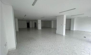 HERMOSO LOCAL EN ARRIENDO CENTRO DE BUCARAMANGA