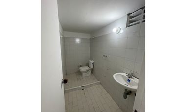 HERMOSO LOCAL EN ARRIENDO CENTRO DE BUCARAMANGA