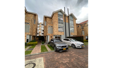 Arriendo casa Pinares de Chia