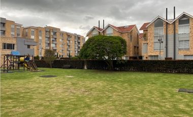 Arriendo casa Pinares de Chia