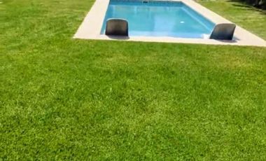 Casa en venta c/ cochera en Fincas del Alba