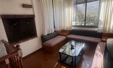 Casa en alquiler c/ cochera en El Sosiego. Año adelantado