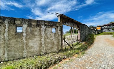 Se vende finca de 2.5 hectáreas en San Roque, Antioquia